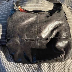 Hobo shoulder bag